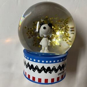 Snoopy Peanuts 100mm Joe Cool Waterball